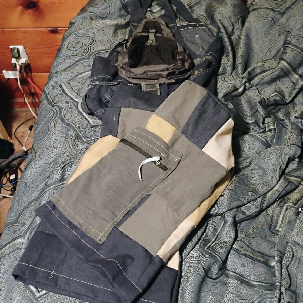 Patchworked overalls - Picture 2 of 4